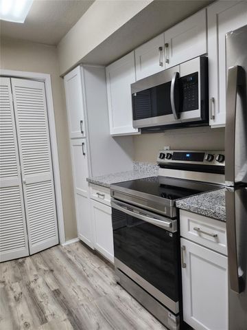 6602 Harbor Town Drive 408, Houston, TX 77036