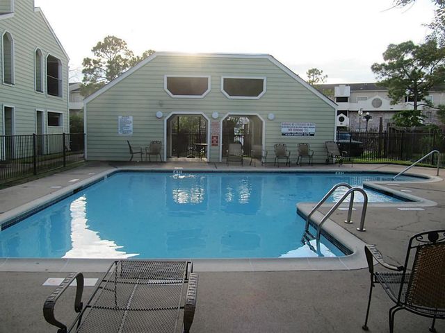 6602 Harbor Town Drive 408, Houston, TX 77036