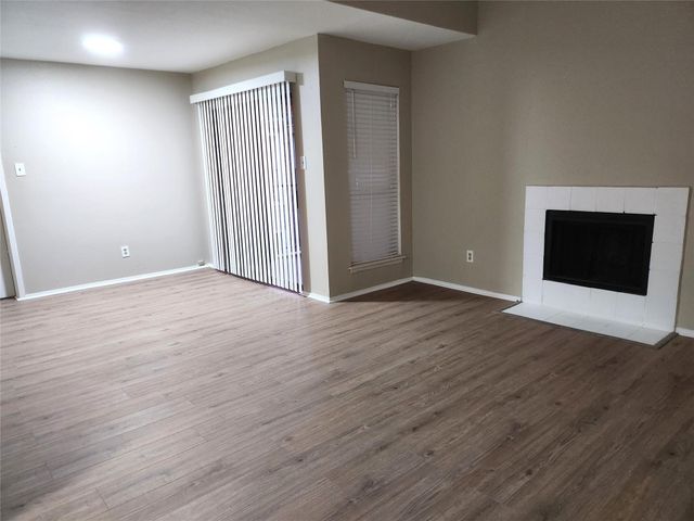 6602 Harbor Town Drive 408, Houston, TX 77036
