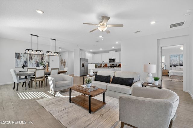 32 REN Way, St. Johns, FL 32259