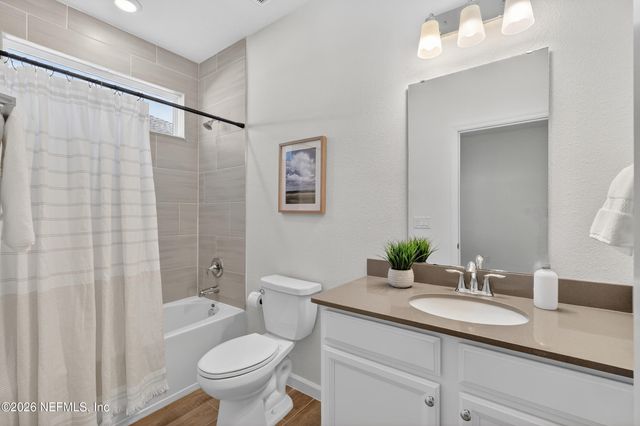 32 REN Way, St. Johns, FL 32259