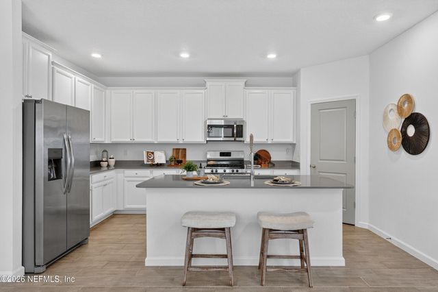 32 REN Way, St. Johns, FL 32259