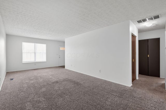 38 Kanpur Place, Westerville, OH 43081