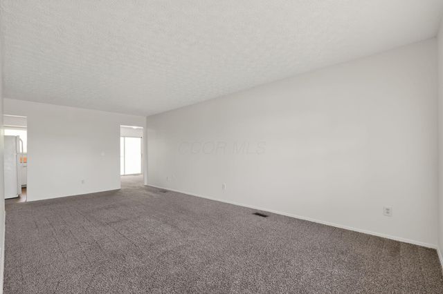 38 Kanpur Place, Westerville, OH 43081