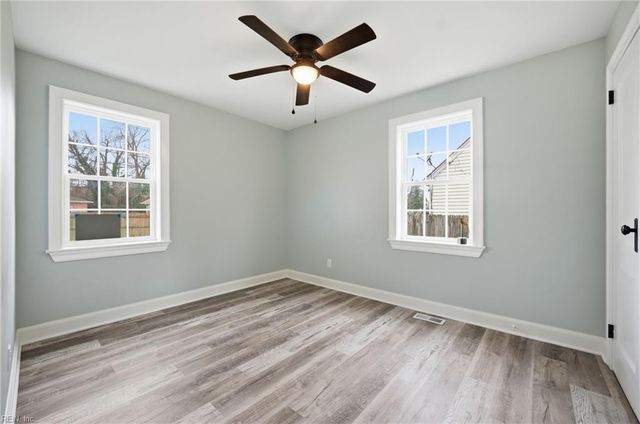 44 Henry ST, Hampton, VA 23669