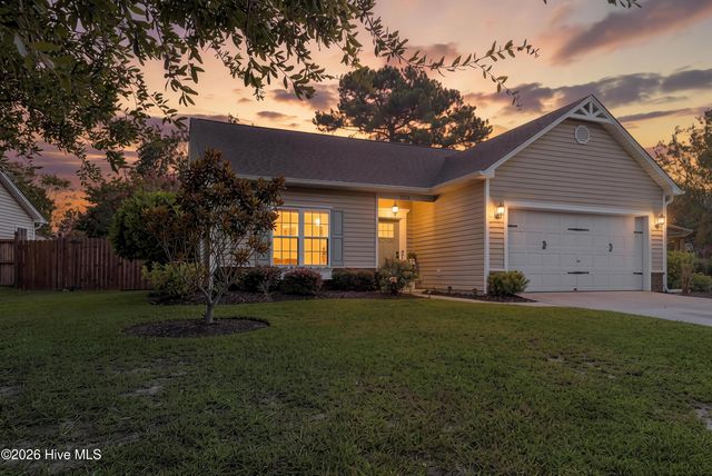 1014 Winterberry Circle, Leland, NC 28451