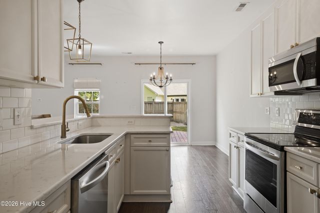 1014 Winterberry Circle, Leland, NC 28451