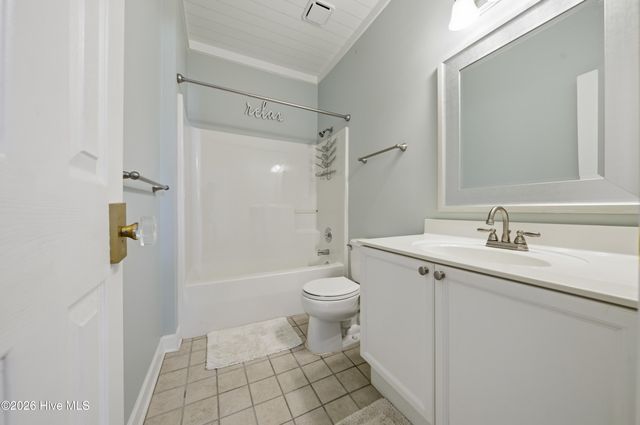 1014 Winterberry Circle, Leland, NC 28451