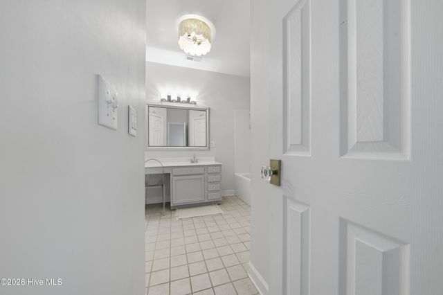 1014 Winterberry Circle, Leland, NC 28451