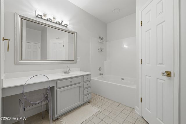 1014 Winterberry Circle, Leland, NC 28451