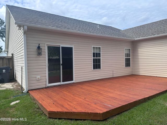 1014 Winterberry Circle, Leland, NC 28451