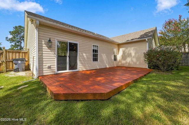 1014 Winterberry Circle, Leland, NC 28451