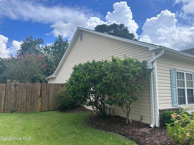 1014 Winterberry Circle, Leland, NC 28451