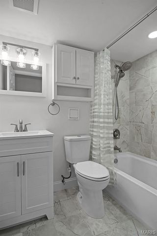 10401 Briarbend Drive 2, St Louis, MO 63146