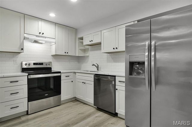 10401 Briarbend Drive 2, St Louis, MO 63146