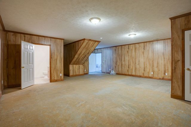 134 N Harris Rd, Portland, TN 37148