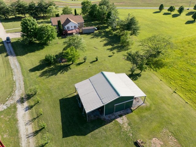 134 N Harris Rd, Portland, TN 37148