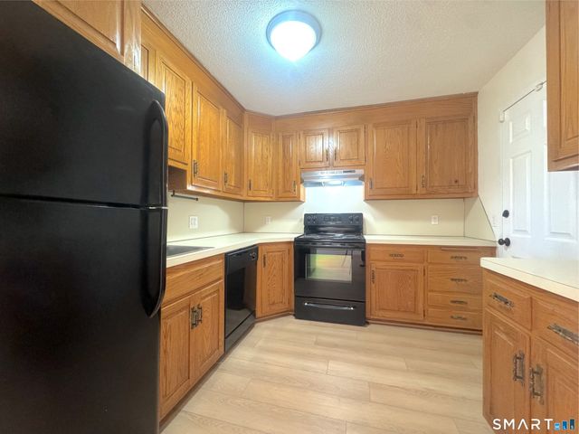 666 Broad Street 7, Meriden, CT 06450