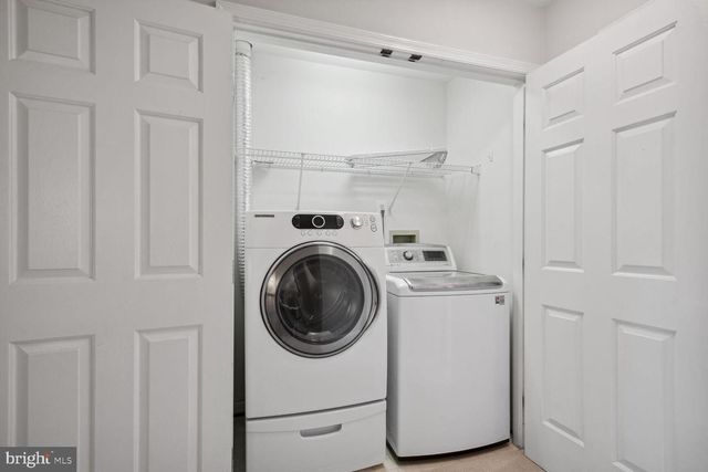 1782 DAWSON ST, Vienna, VA 22182