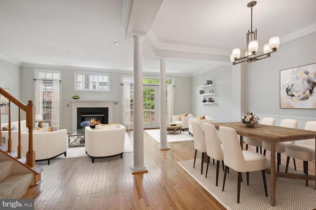 1782 DAWSON ST, Vienna, VA 22182
