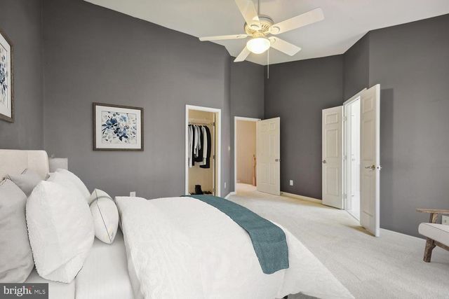 1782 DAWSON ST, Vienna, VA 22182