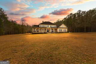 203 Shelby Lane, Fayetteville, GA 30215