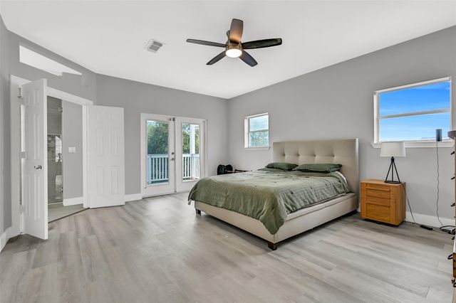 3427 Eckert Drive, Galveston, TX 77554
