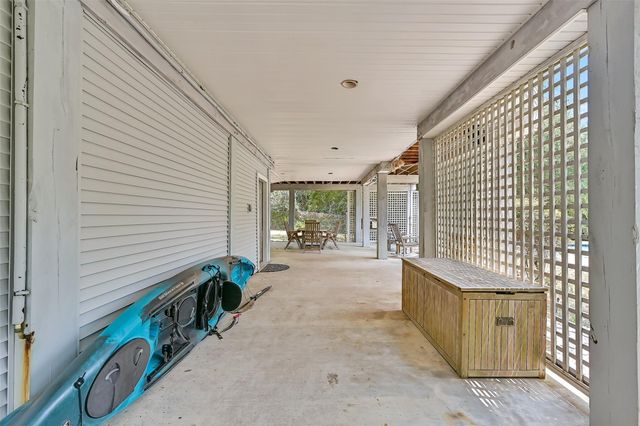 3427 Eckert Drive, Galveston, TX 77554
