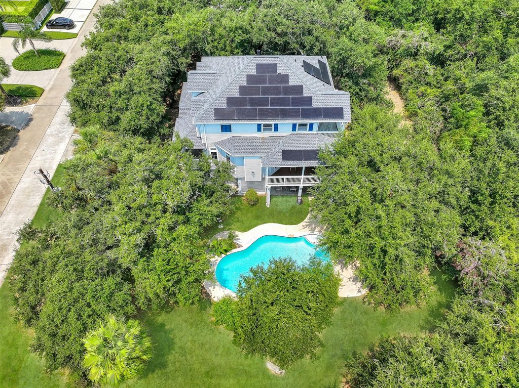 3427 Eckert Drive, Galveston, TX 77554