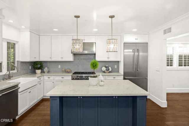 4361 Bel Air Drive, La Canada Flintridge, CA 91011