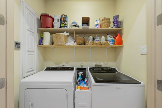 734 Cannen John Lane, Dallas, TX 75204