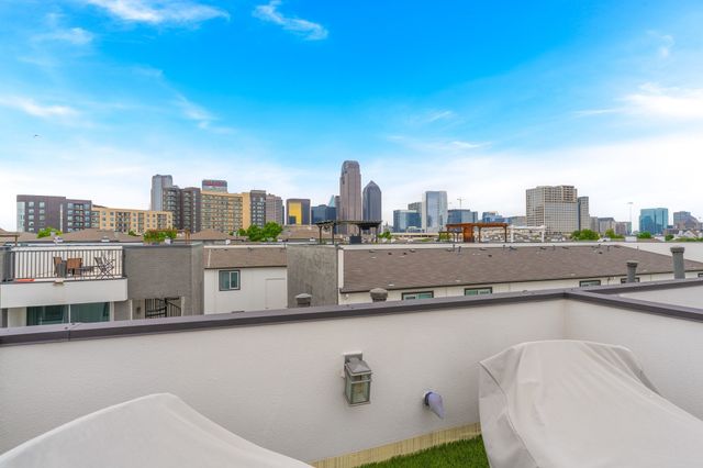 734 Cannen John Lane, Dallas, TX 75204