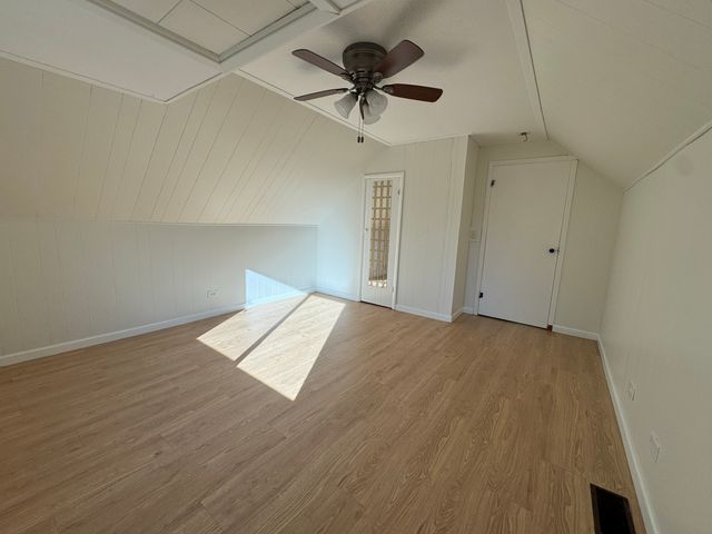 709 W Glencoe Road, Palatine, IL 60067