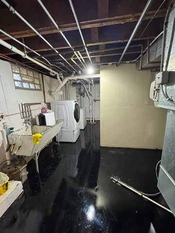 709 W Glencoe Road, Palatine, IL 60067