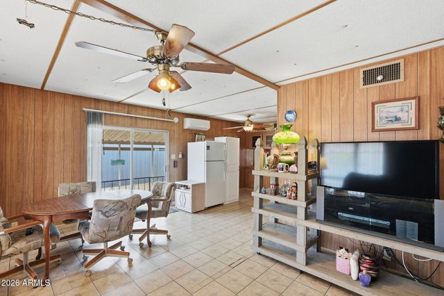 150 S WINDSOR -- R128, Mesa, AZ 85204