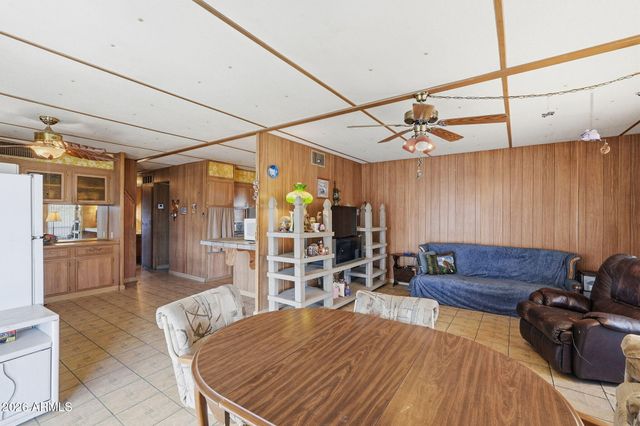 150 S WINDSOR -- R128, Mesa, AZ 85204