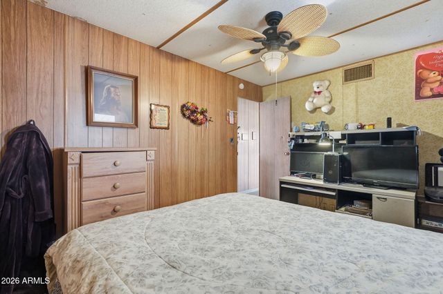 150 S WINDSOR -- R128, Mesa, AZ 85204