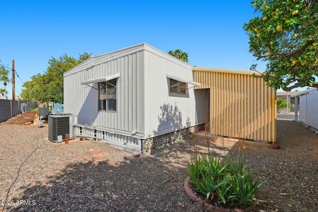 150 S WINDSOR -- R128, Mesa, AZ 85204