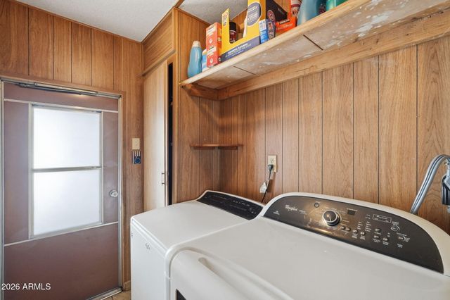 150 S WINDSOR -- R128, Mesa, AZ 85204