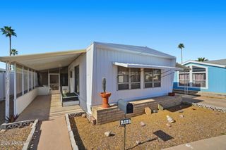 150 S WINDSOR -- R128, Mesa, AZ 85204