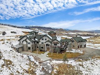 246 E WOODS CREEK DR, Morgan, UT 84050
