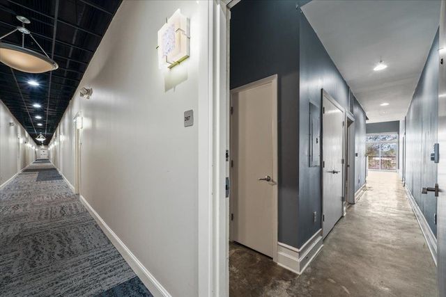 648 S Riverside Dr Apt 207, Memphis, TN 38103