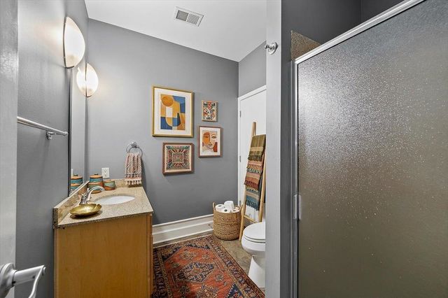 648 S Riverside Dr Apt 207, Memphis, TN 38103