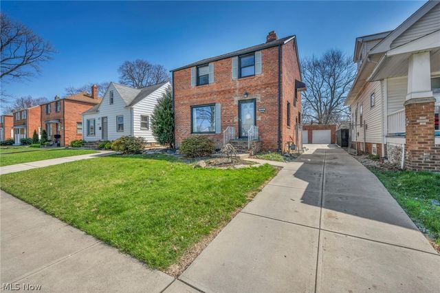 4911 Tuxedo Avenue, Parma, OH 44134