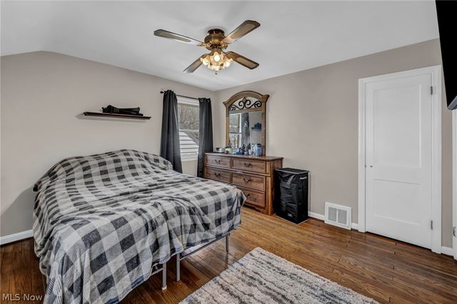 4911 Tuxedo Avenue, Parma, OH 44134