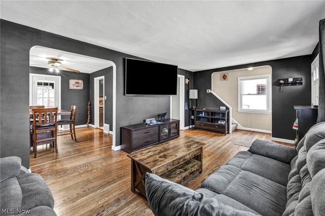 4911 Tuxedo Avenue, Parma, OH 44134