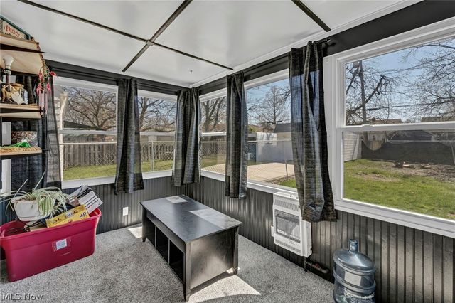 4911 Tuxedo Avenue, Parma, OH 44134