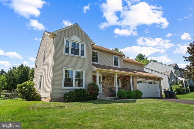 209 E FAIRWOOD DR, Chalfont, PA 18914