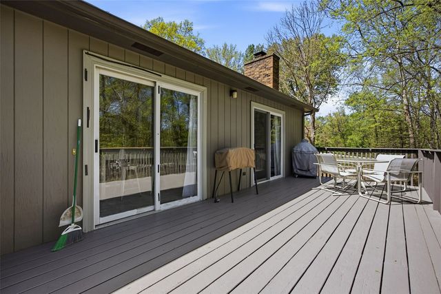 7 West View Acres, Iowa City, IA 52240