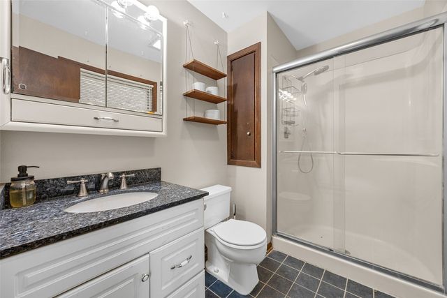 7 West View Acres, Iowa City, IA 52240